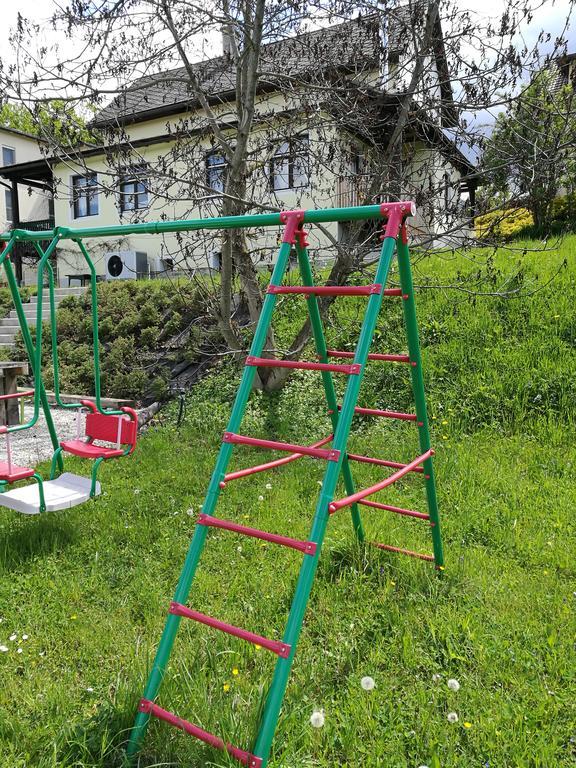 Haus Deutz Apartment Oberaichwald  ภายนอก รูปภาพ